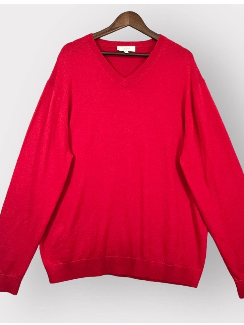 Turnbury Women’s Red V-Neck Sweater - Lightweight Knit, 100% Cashmere